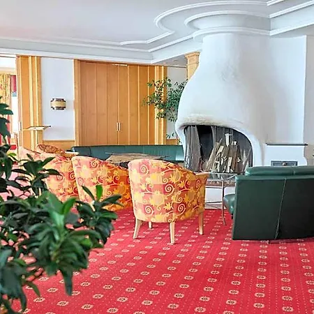 Heart Aurora Hotel