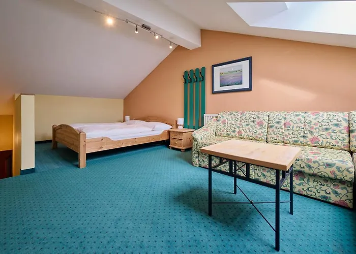 Heart Aurora Hotel 3*